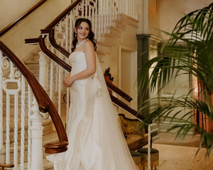 Pros and Cons of Wearing a Cathedral Length Veil