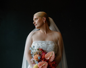 Embroidered vs. Beaded Veils: Which One is Right for Your Wedding Look?