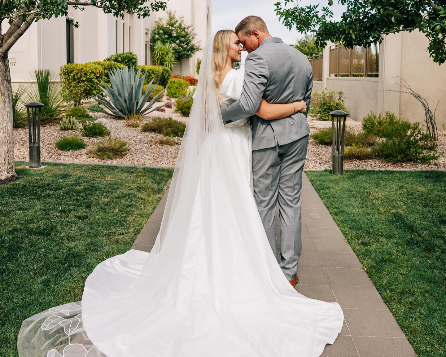 How to Care for Your Chapel Wedding Veil Before and After the Big Day