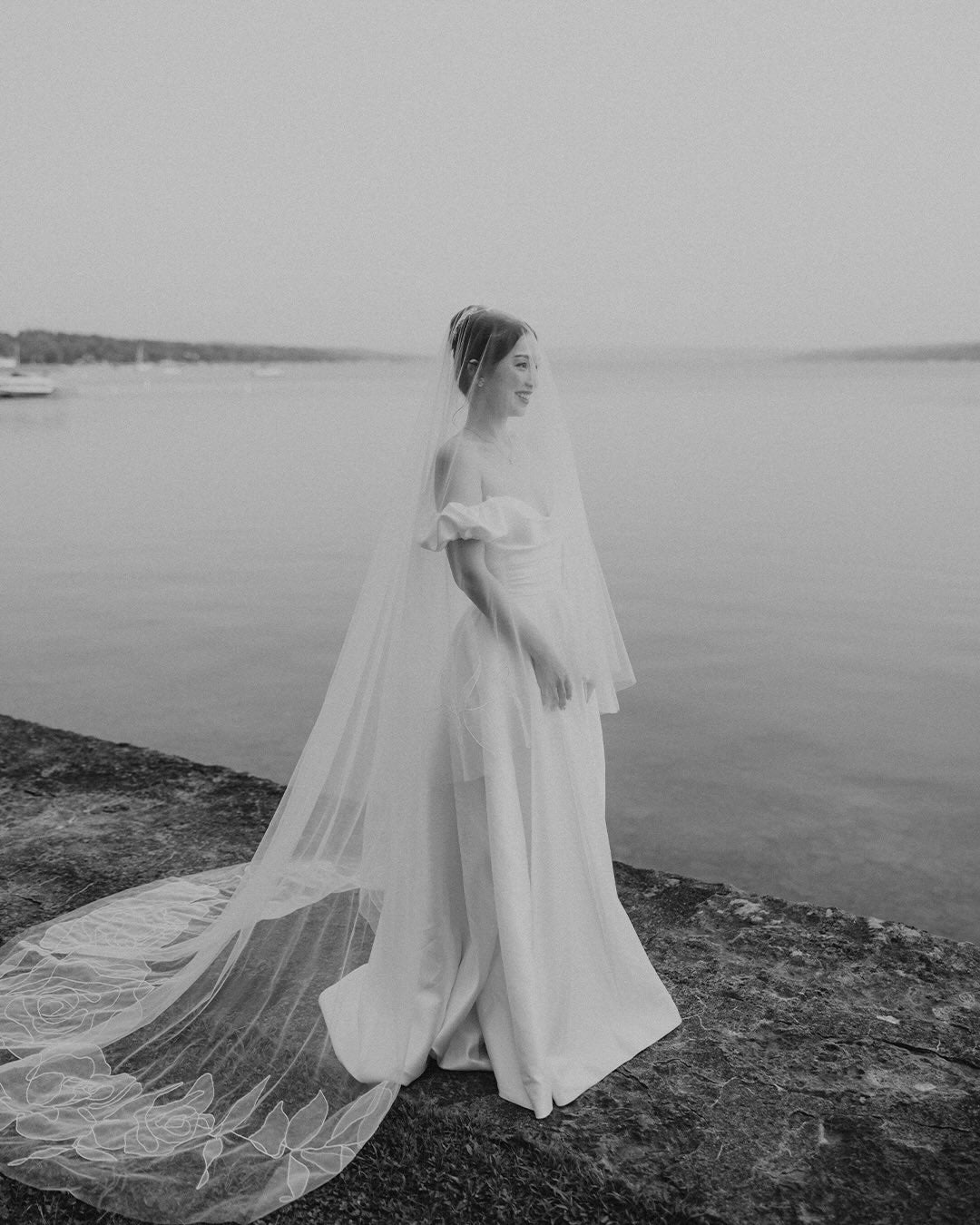 Choosing Veil Fabric by Drape