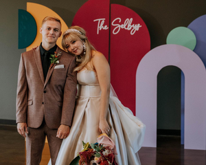 Veil + Crown Combinations: How to Layer Without Looking Overdone