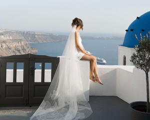 Top Beach Wedding Veil Trends for 2025