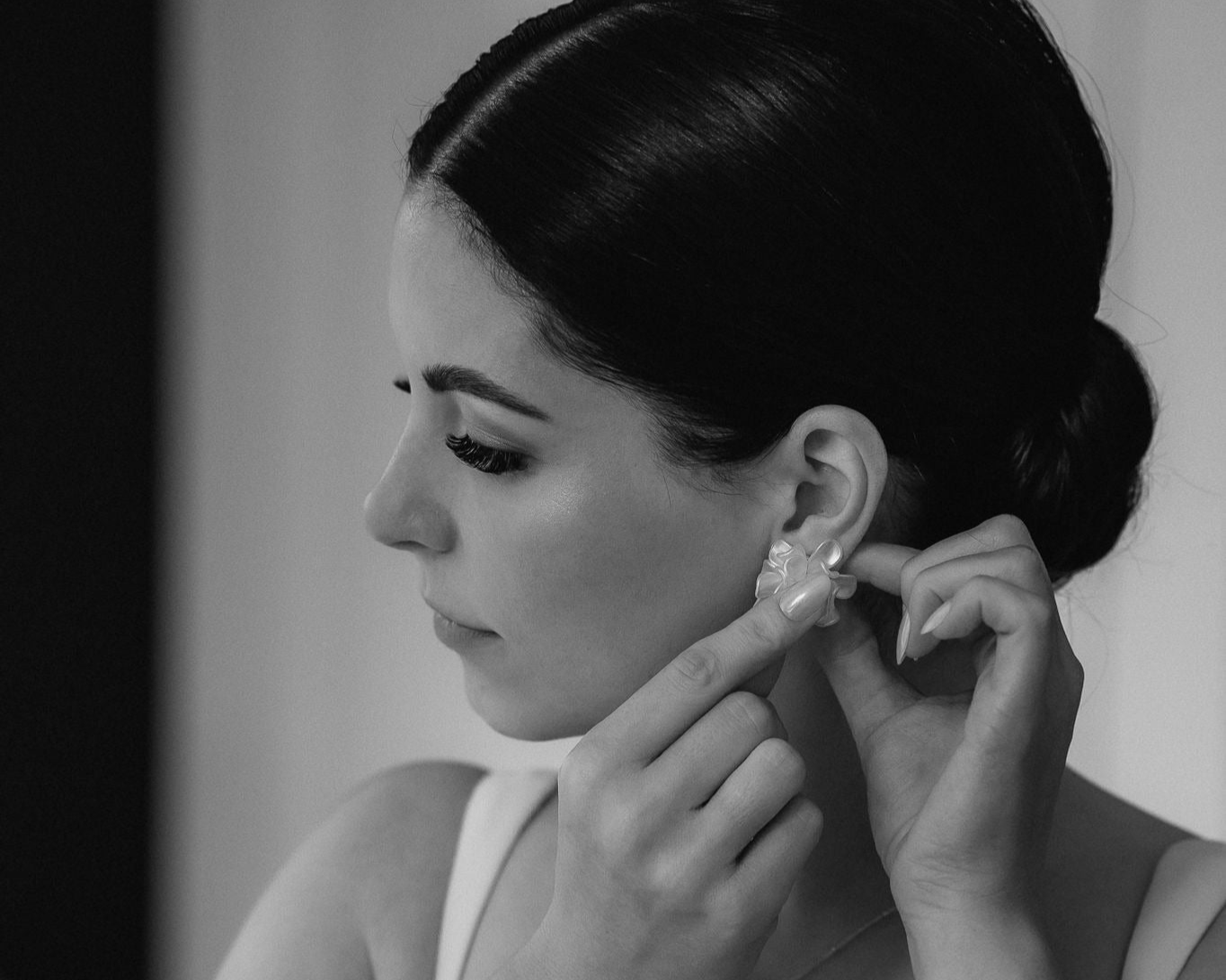 Wedding Day Essentials for Brides: Must-Have Checklist