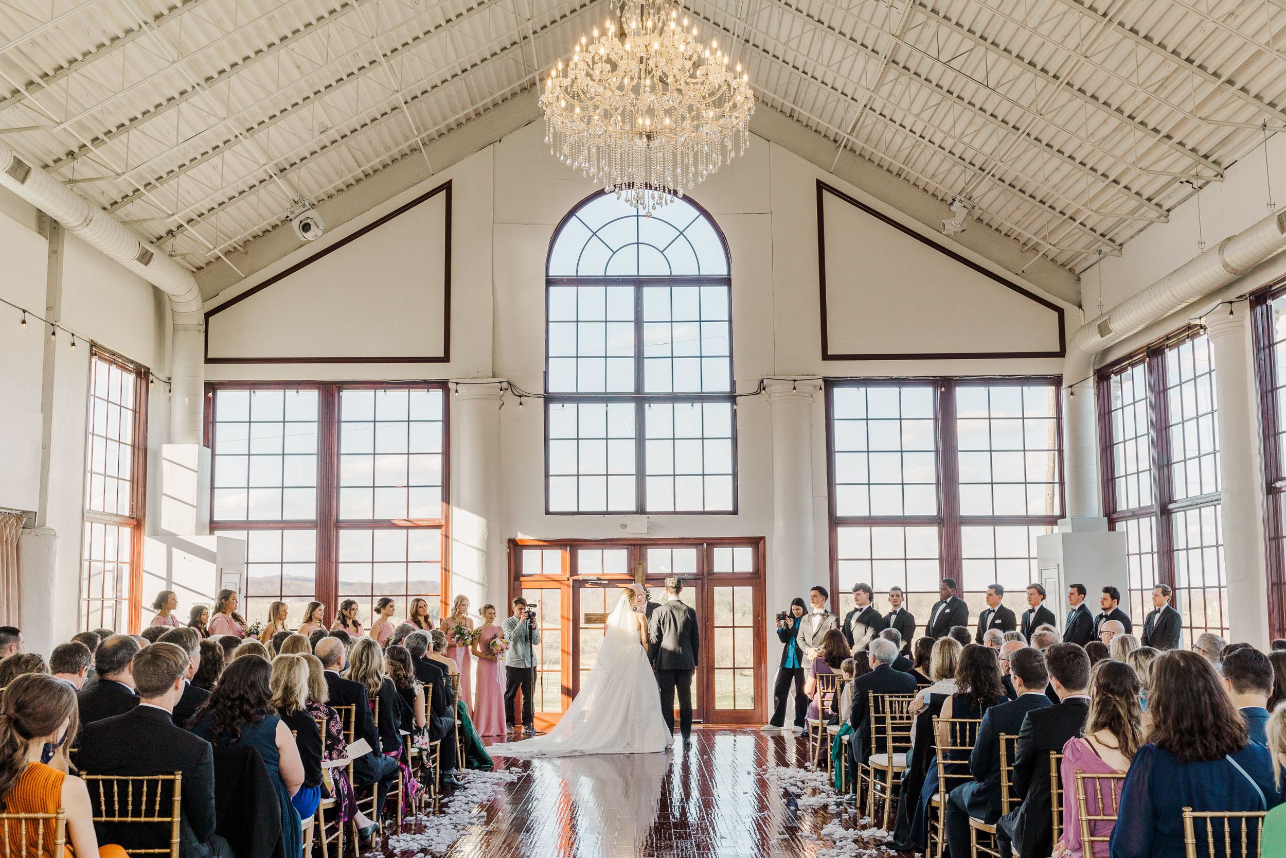 LILA veil | Custom veil for Lila bride | Floral lace wedding veil/One Tier Flower Veil/Cathedral floral Wedding Veil | TA.V126