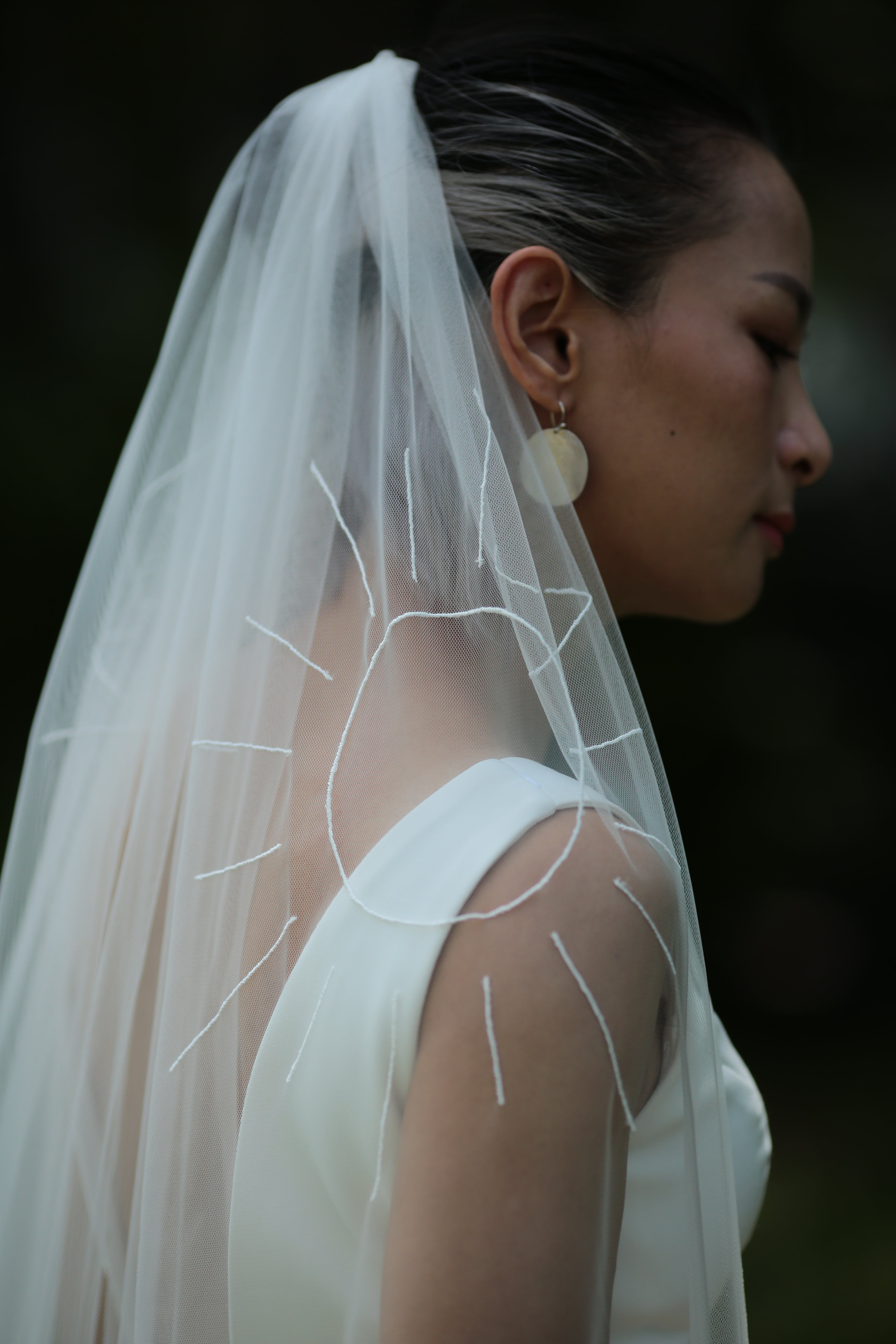 HALI XOXO | Chapel hand-embroidered veil/ Custom veil/ Embroidered wedding veil/ Wedding veil/ Veil embroidered/ floral veil | TA.V118