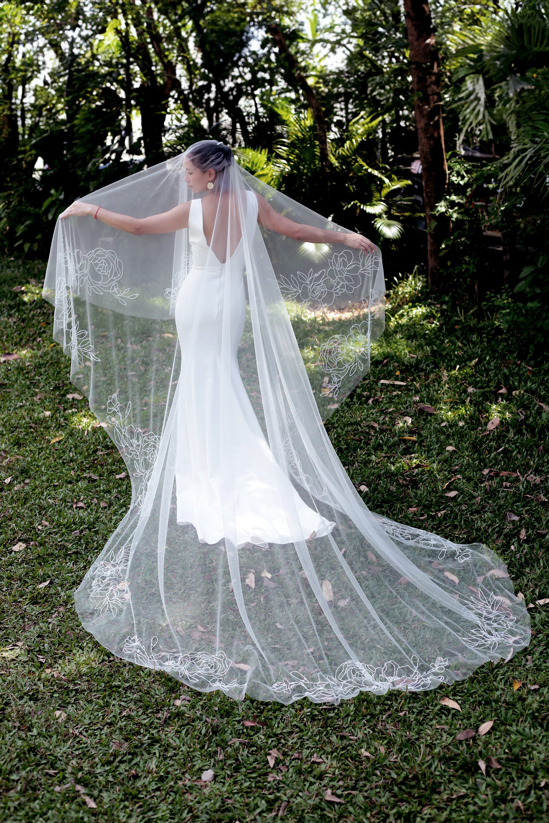 full shot backside of CASSANDRA | Beaded floral wedding veil
