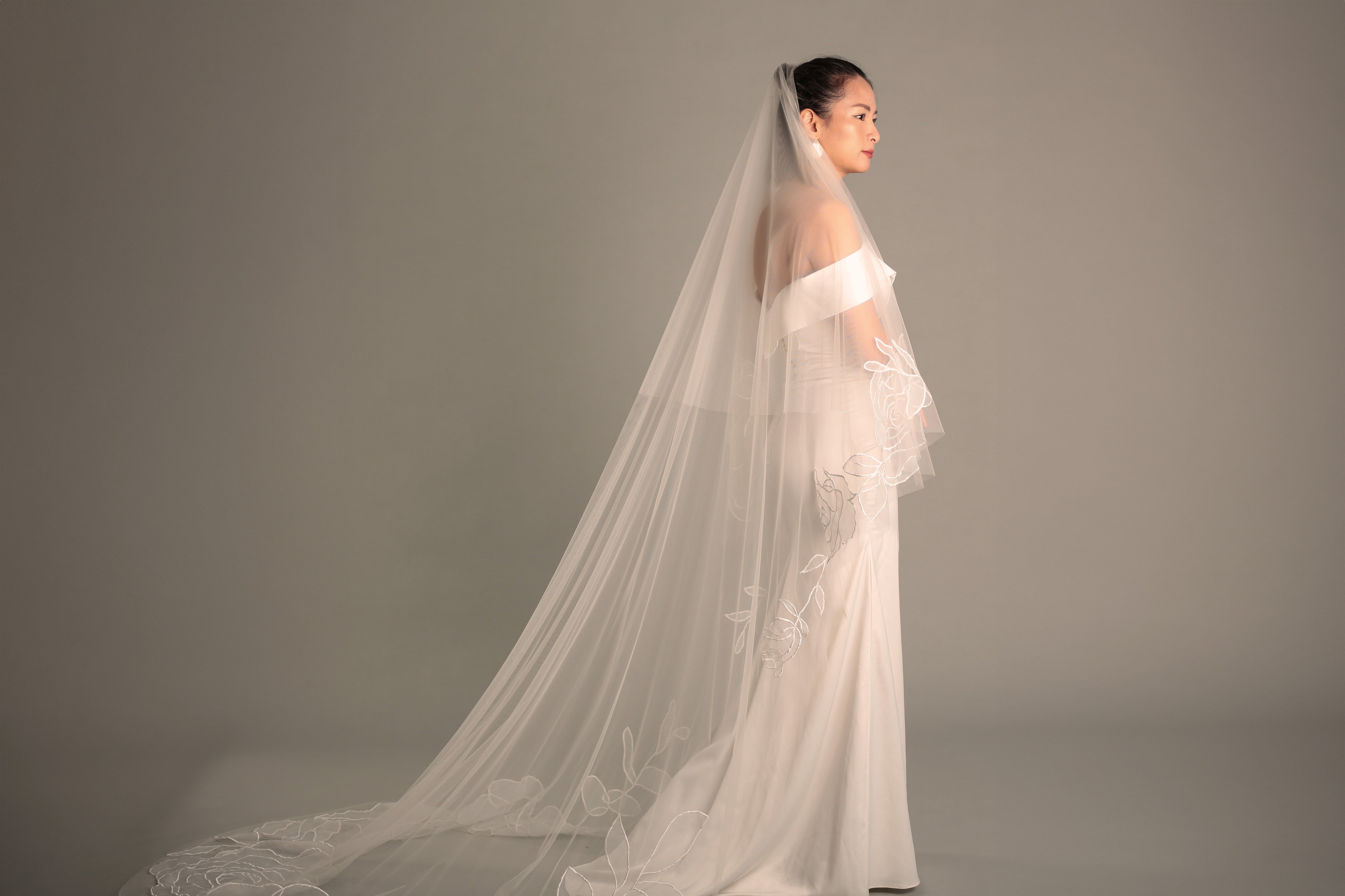 Organza floral chapel veil Rosie for brides