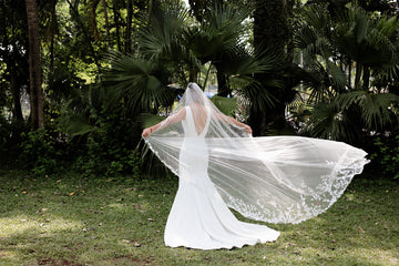 RANDI |  Cathedral Floral lace Veil