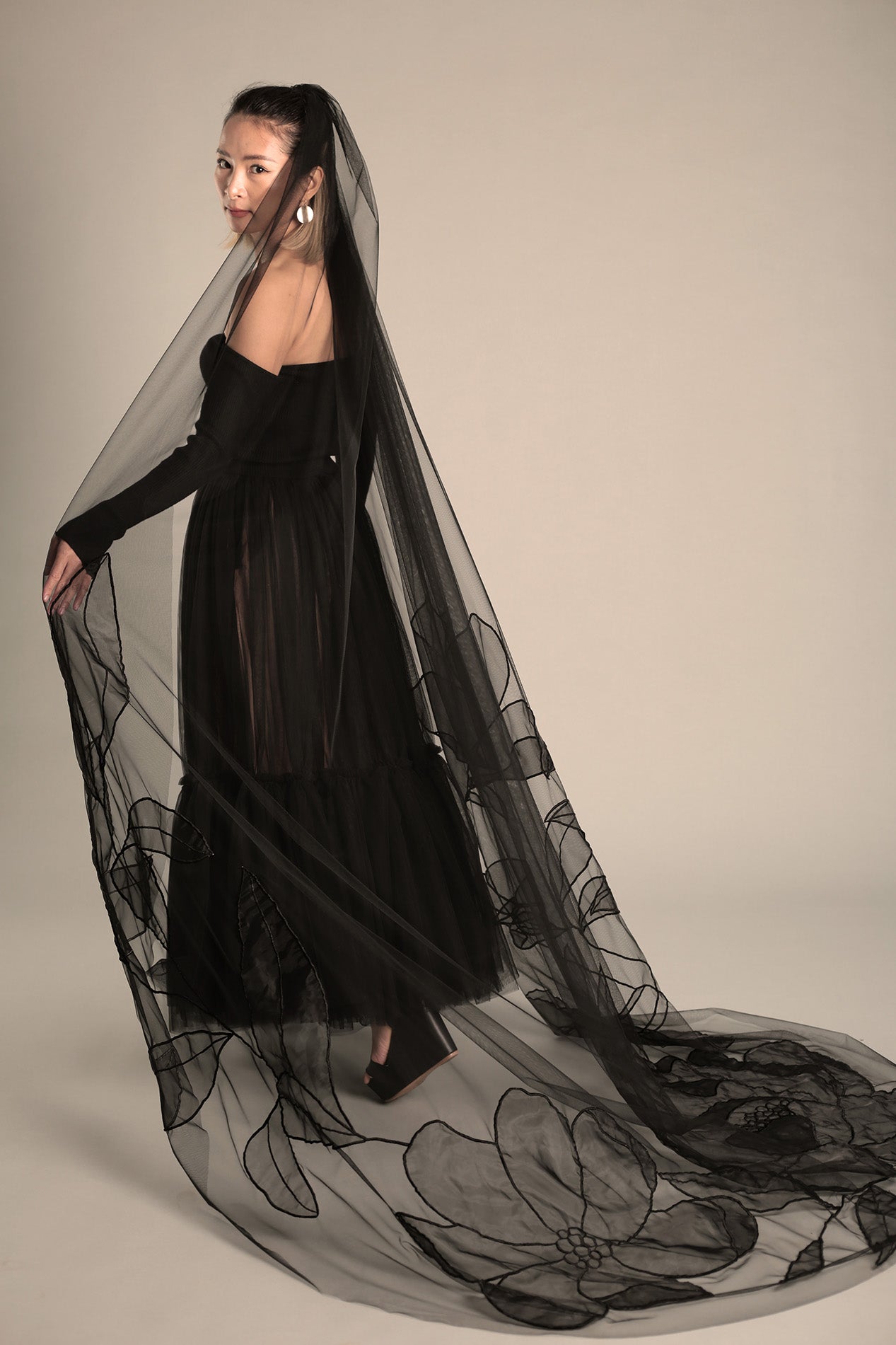 AUDREY | Stylish Black Wedding Veil AUDREY | Stylish Black Wedding Veil