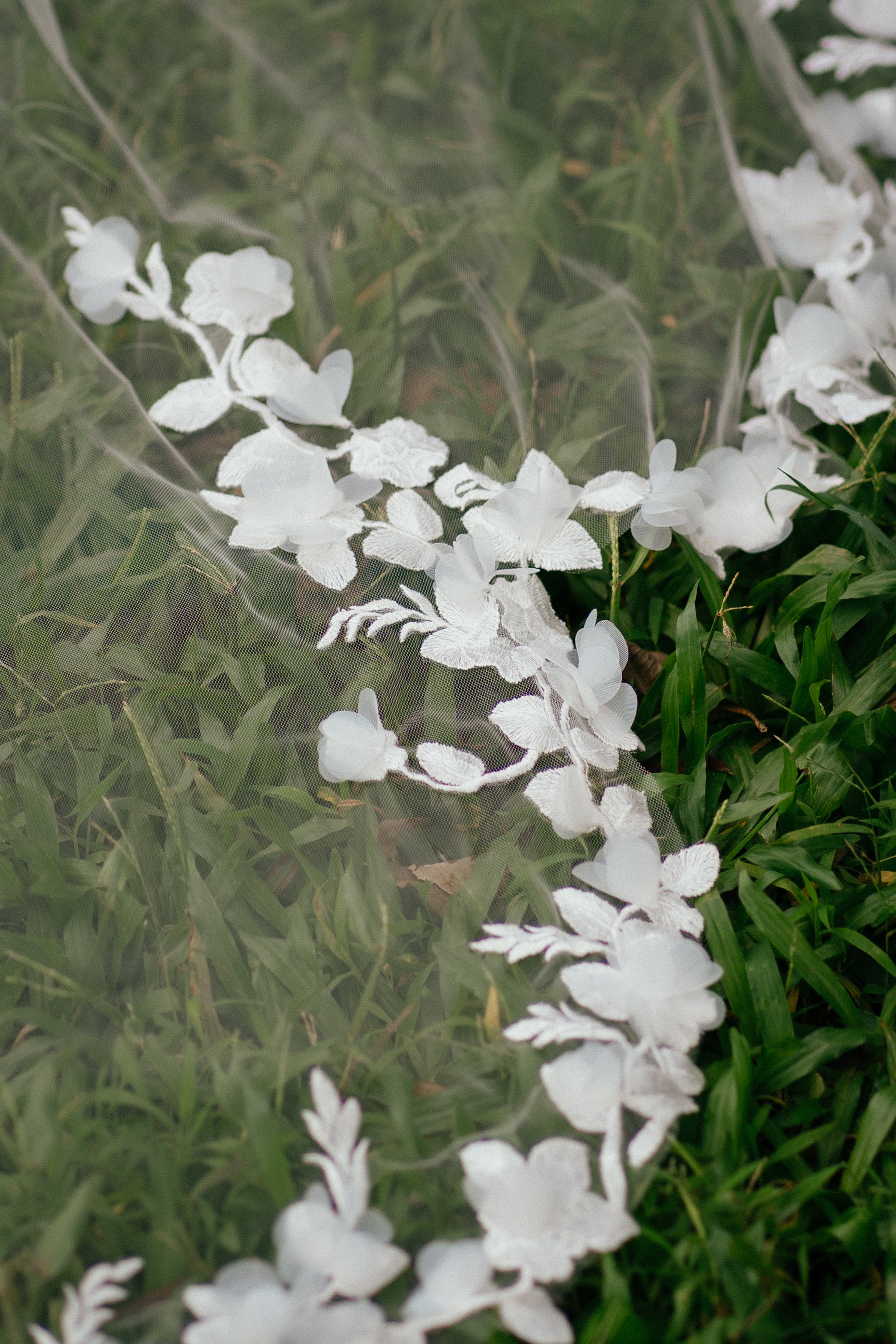 KYLIE 3D Floral Cathedral Veil