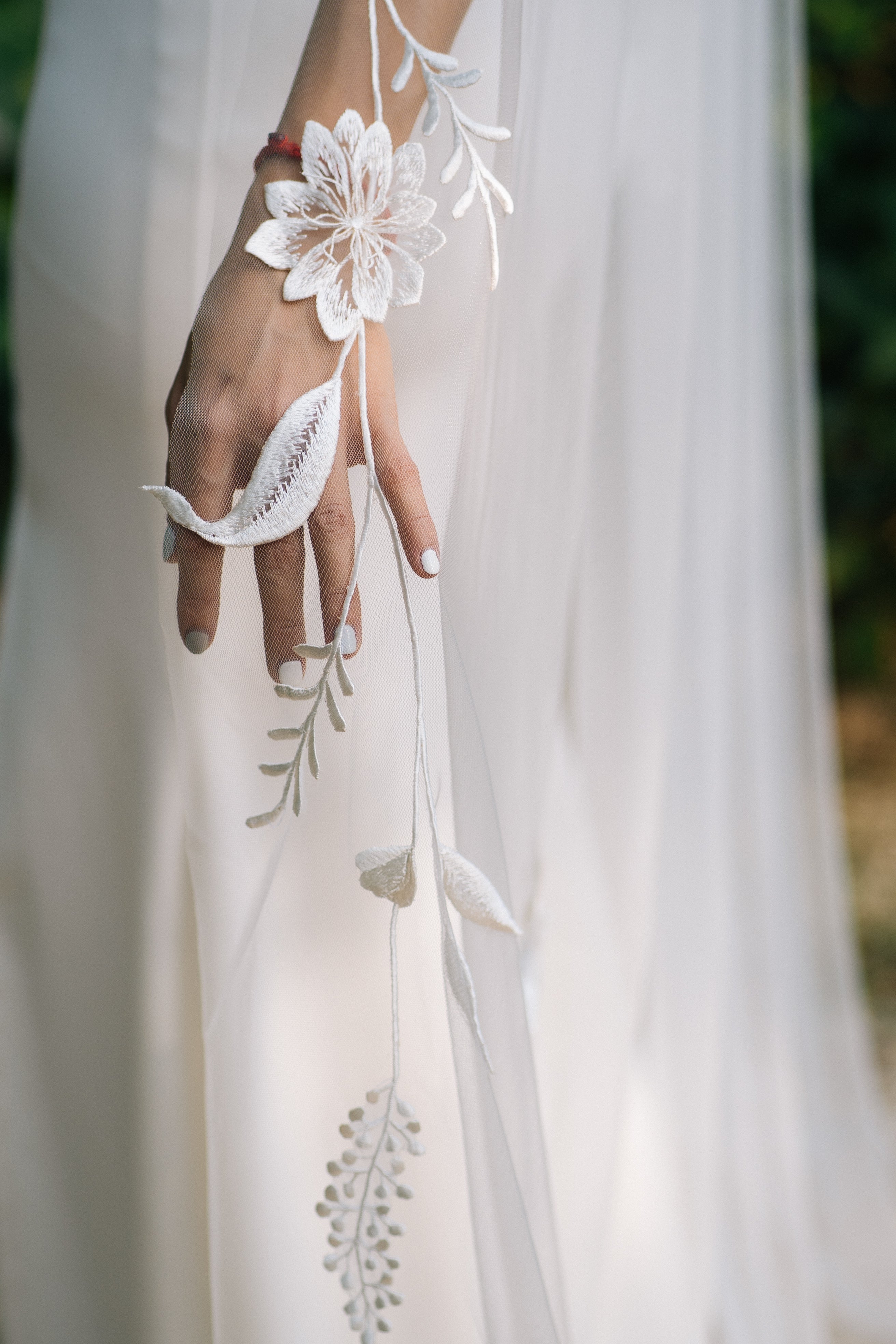 side bottom view of HANNAH | Embroidered wedding veil