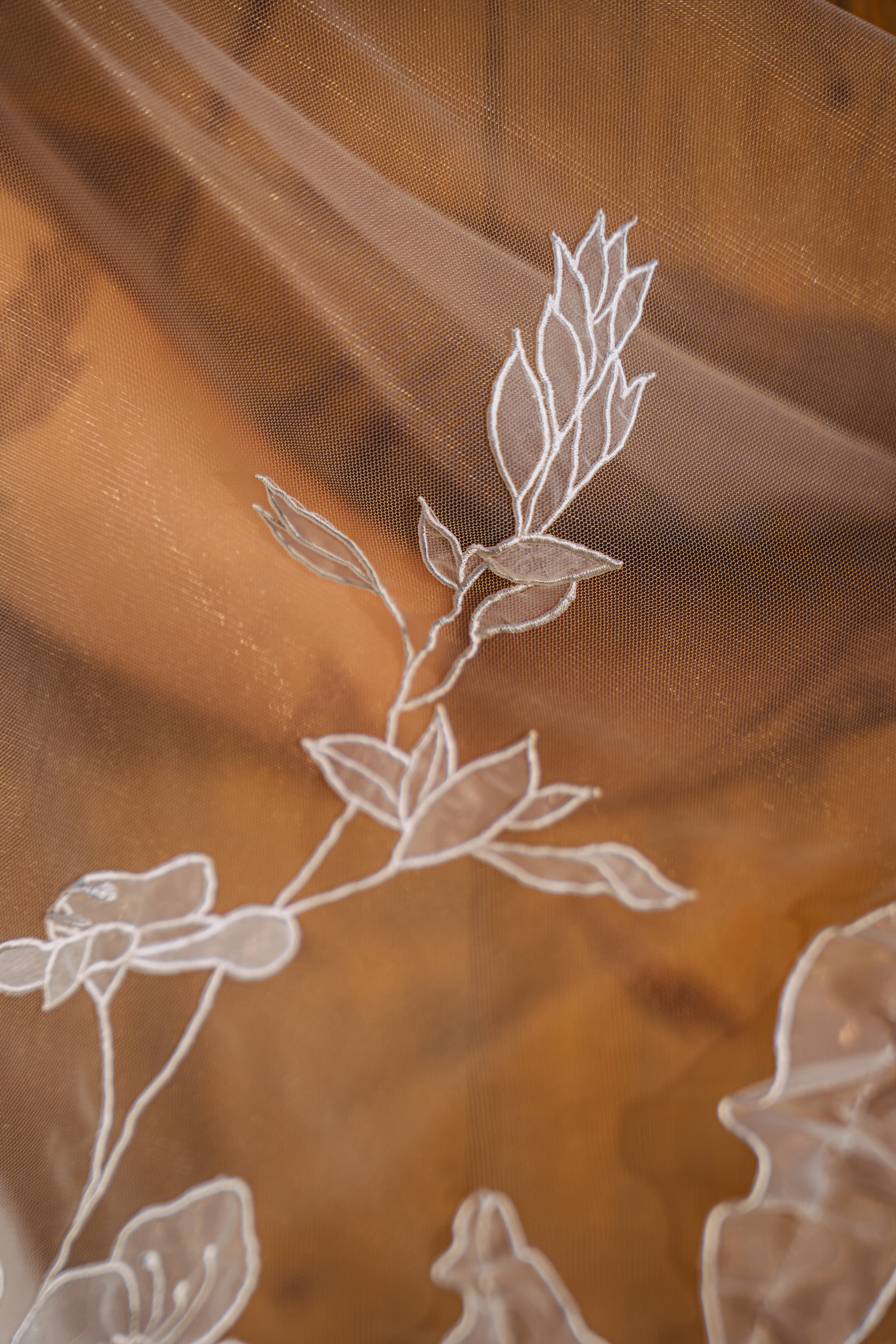 design of 
GLORIOSA | 3D Floral wedding veil