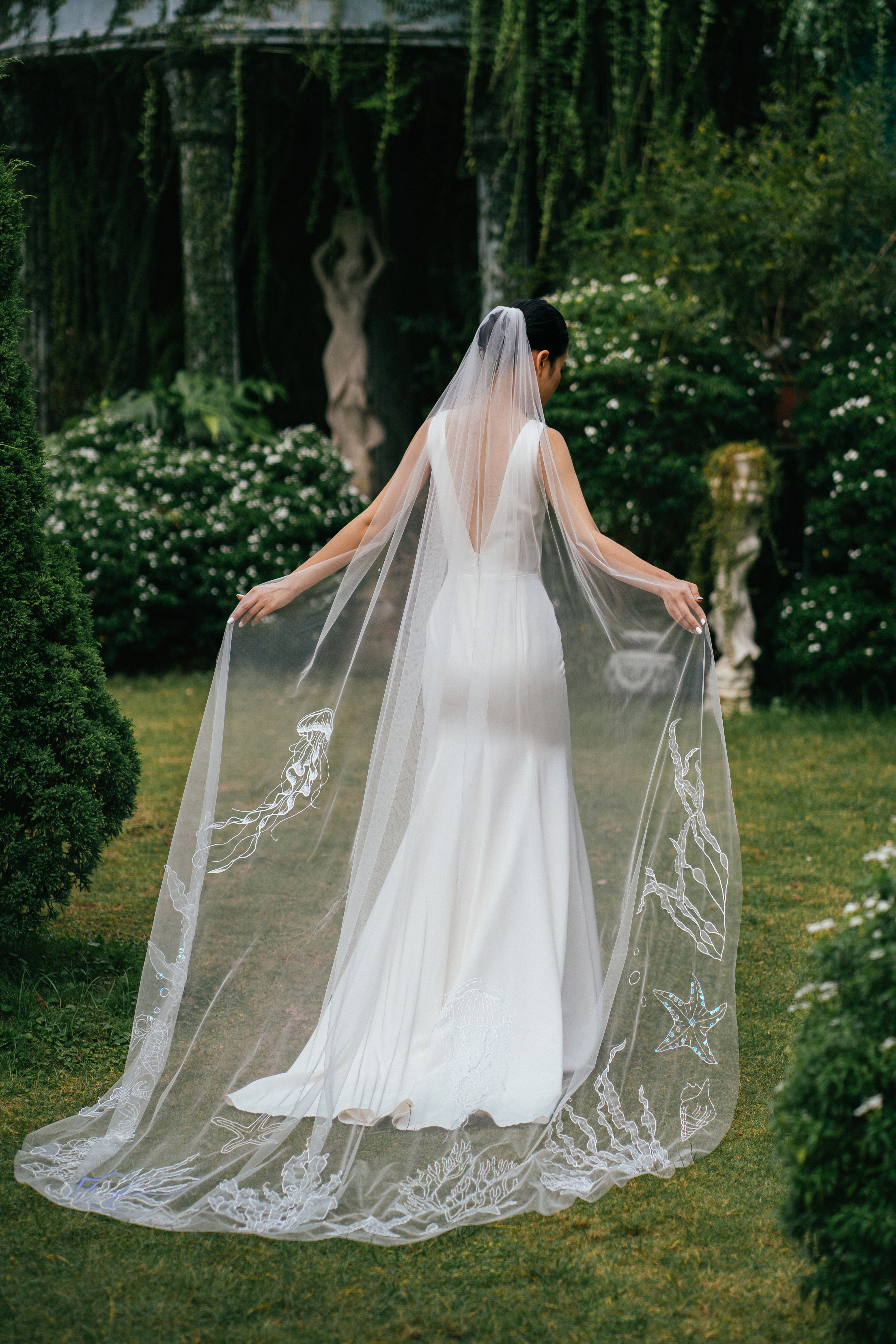 full shot of bride wearing OCEAN Veil | 3D embroidered wedding veil