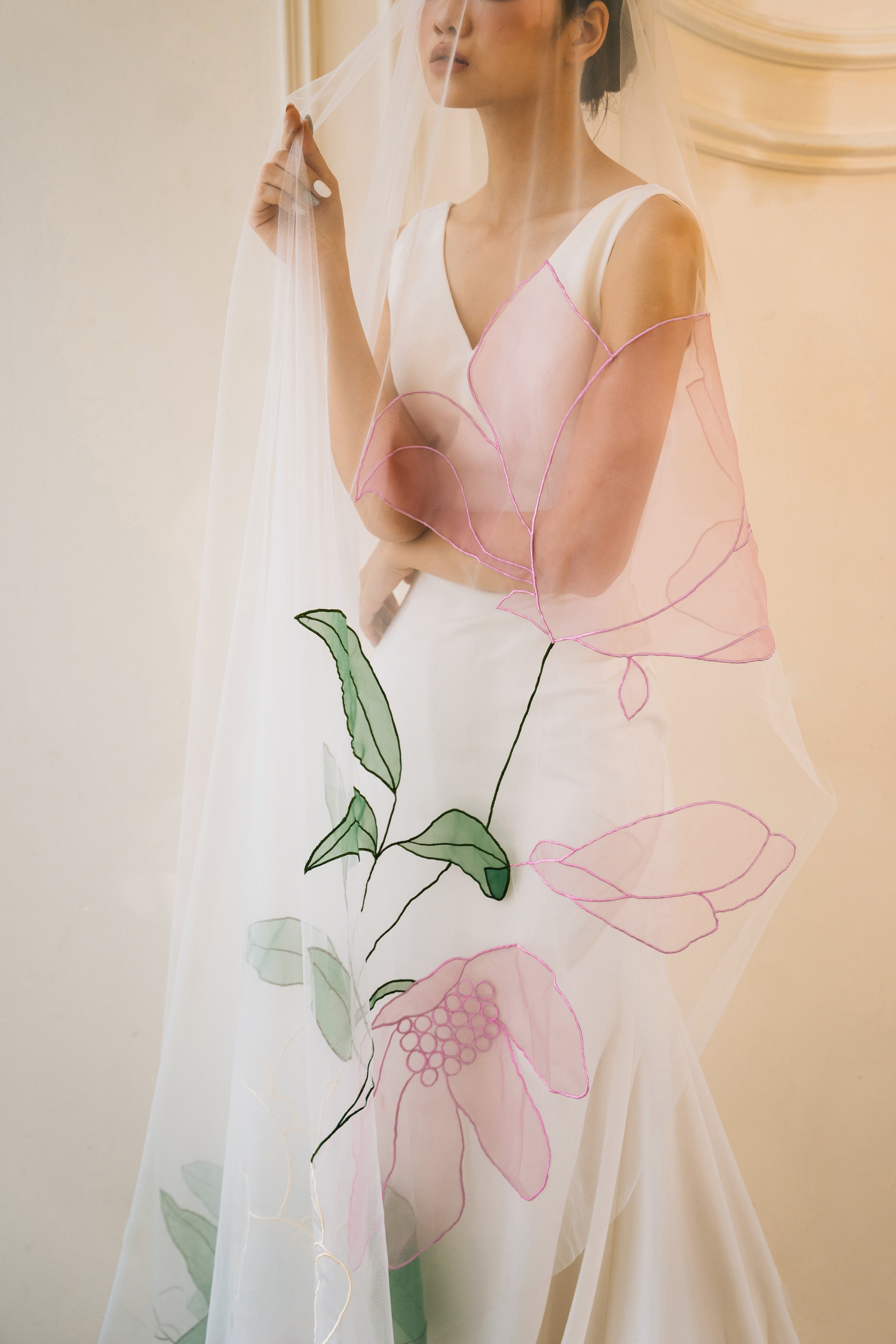 COLORFUL KAITIE | Cathedral organza embroidery floral veil