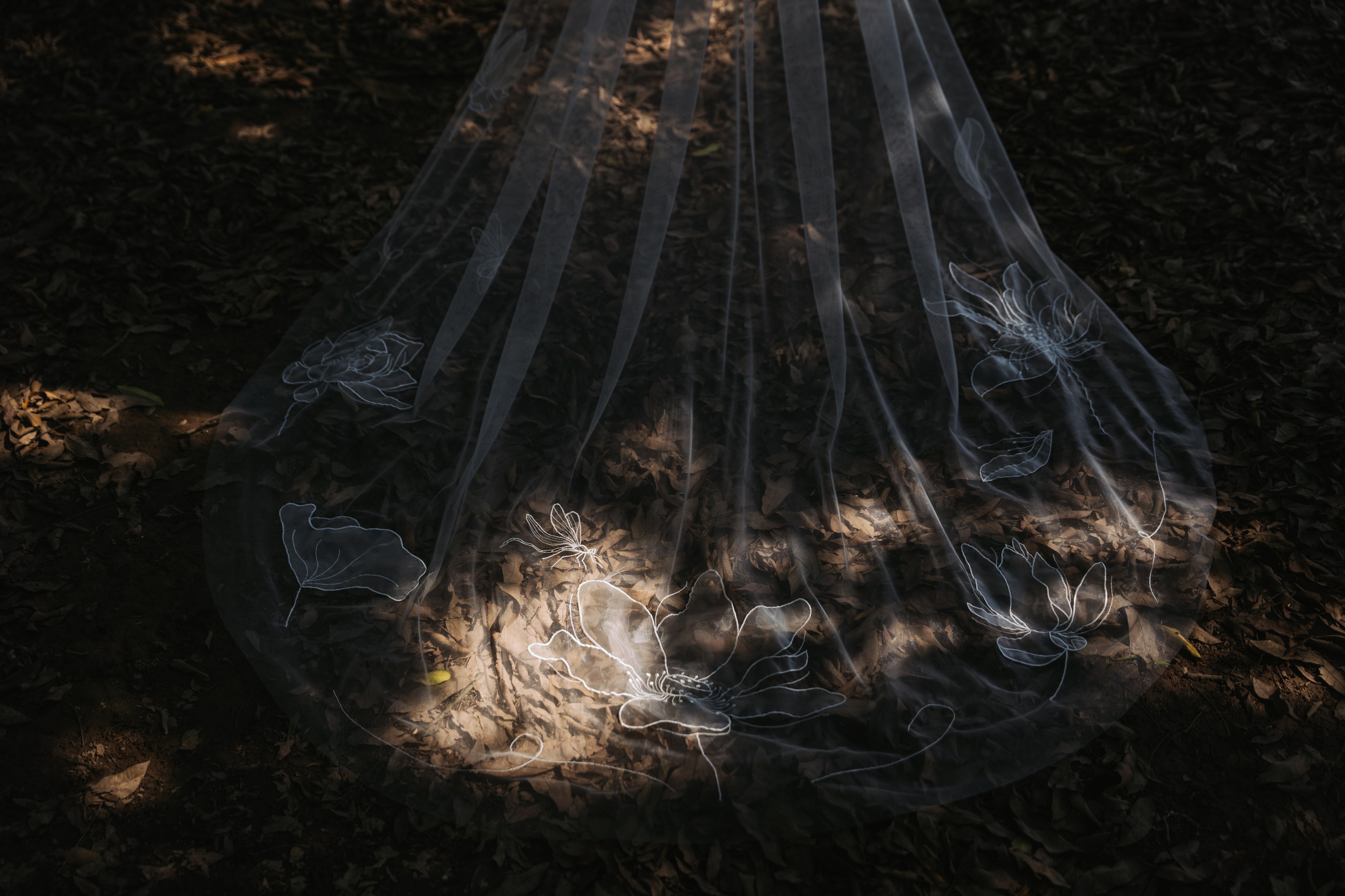 ground shot of SEN | Lotus organza embroidered wedding veil