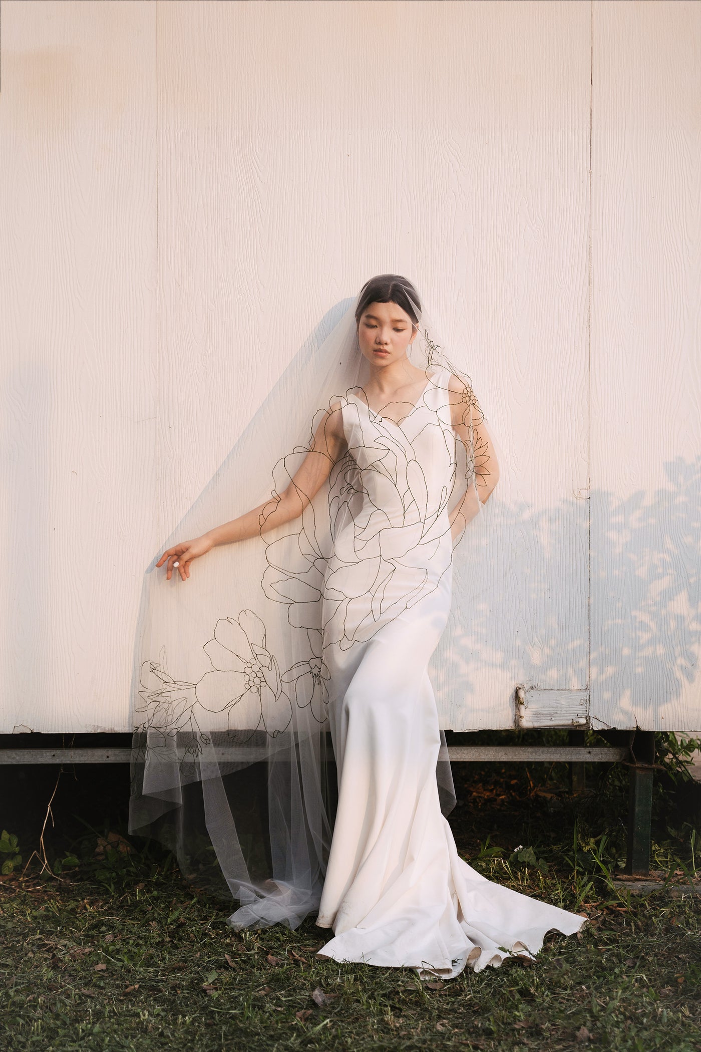 EMMA Veil | Dark green line floral embroidered veil | Handmade Bridal Veils by TARA Bridal EMMA Veil | Dark green line floral embroidered veil | Handmade Bridal Veils by TARA Bridal