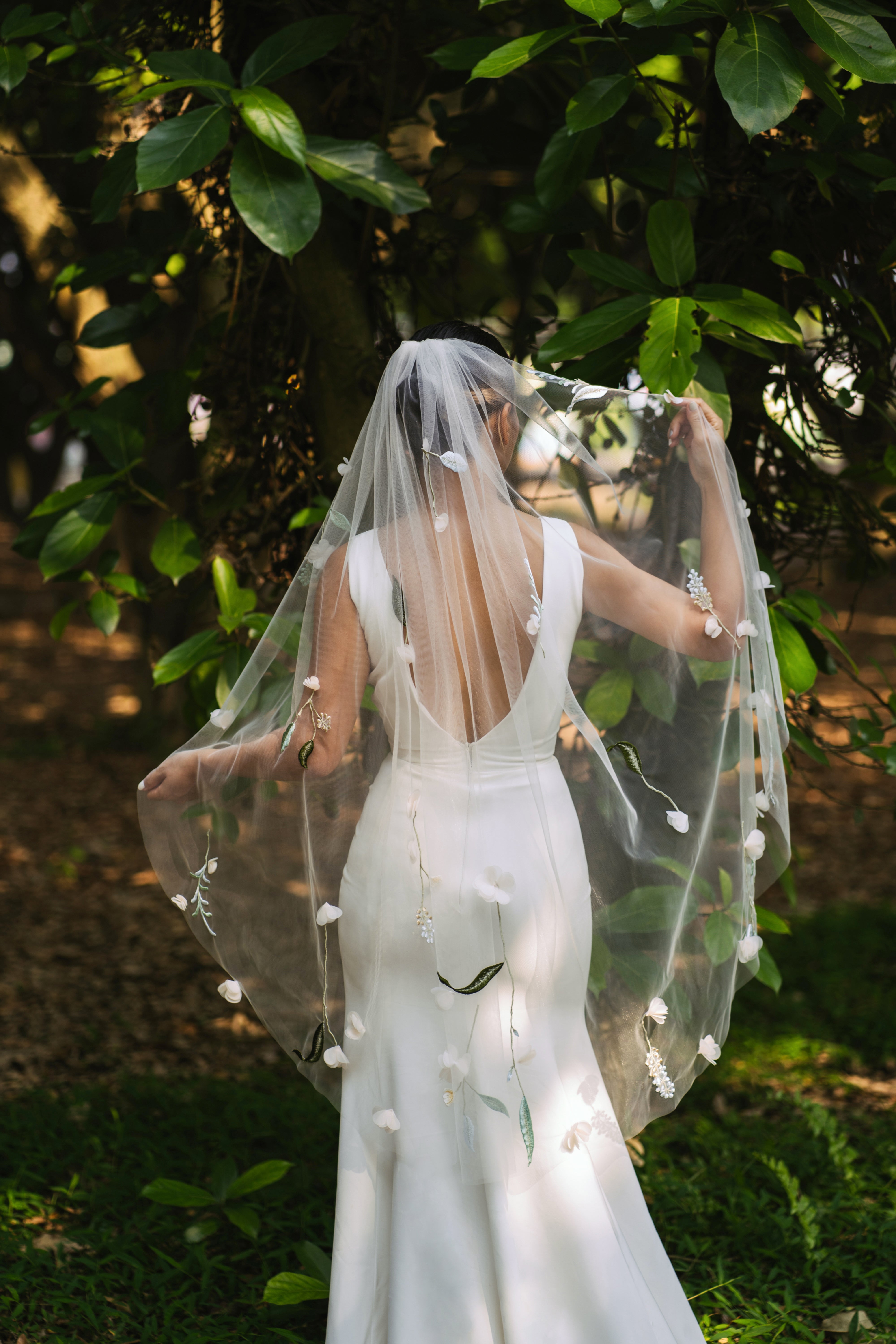 3D Floral colorful embroidery veil, fingertip-length, vintage, botanical garden wedding
