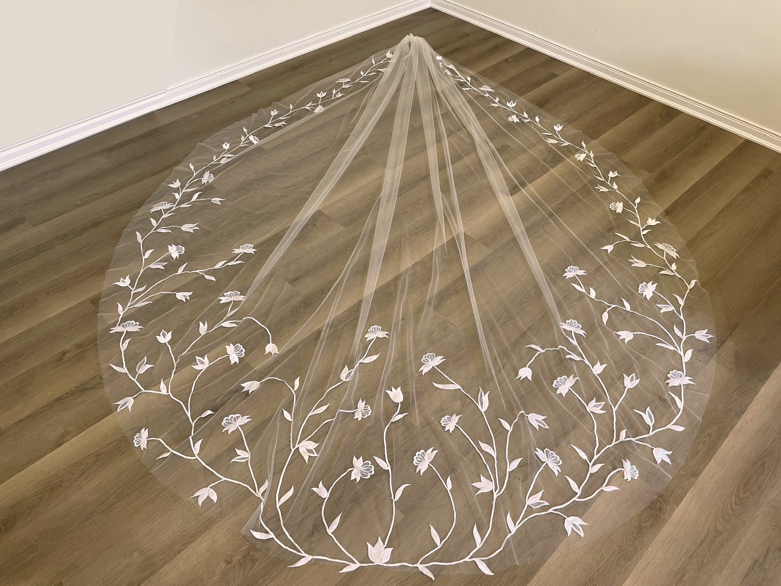 ZANA | Romantic Cathedral embroidery floral veil/ Custom veil/ Cathedral wedding veil/ Wedding veil/ floral veil/ TA.V078